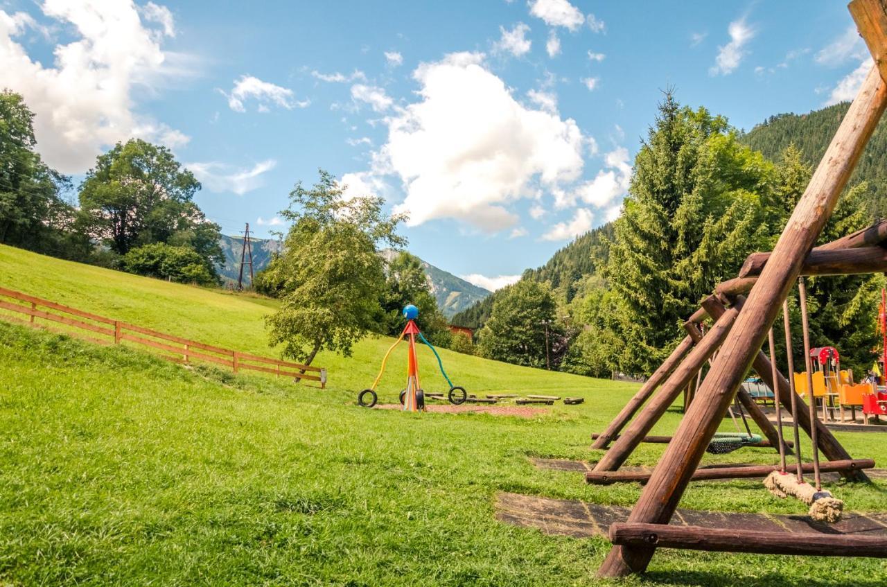 Kinderhotel Appelhof Mürzsteg エクステリア 写真
